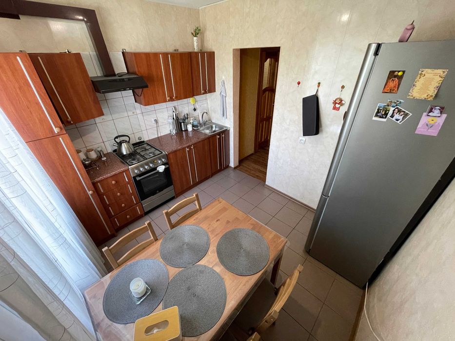 Продам 3 кімнатну квартиру 73 кв.м. м. Новояворівськ!