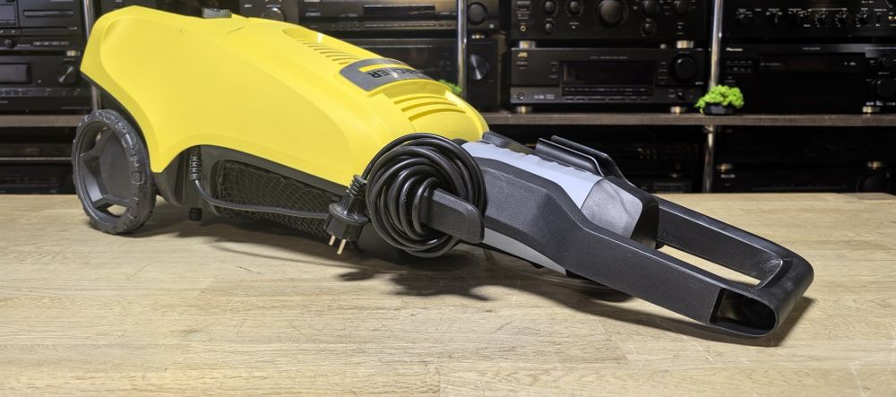 Мийка високого тиску Karcher KHD 4