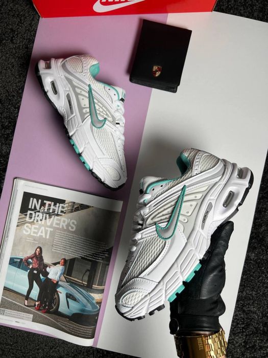 Женские кроссовки найк Nike Air Max Moto 2K White Mint Grey [37-41]