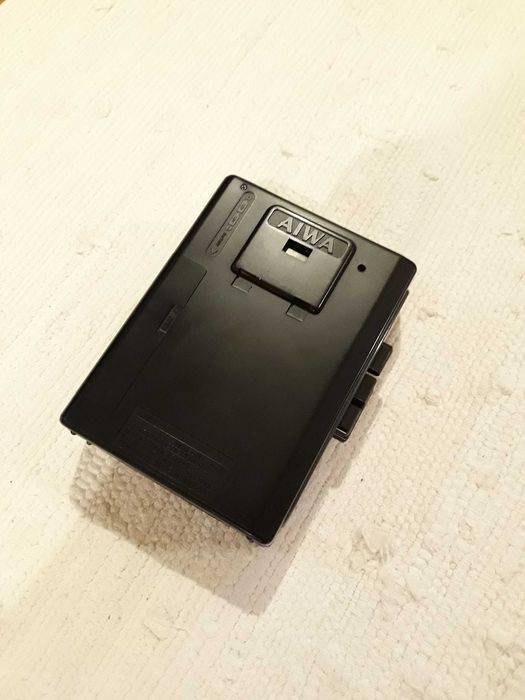 Walkman Aiwa HS-P12 - cassete portátil - Auto Stop, Metal
