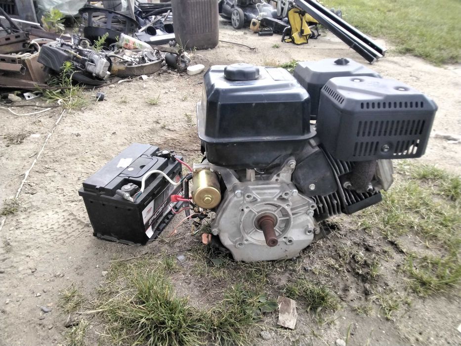 Silnik spalinowy LIFAN 17KM KP460E z rozrusznikiem