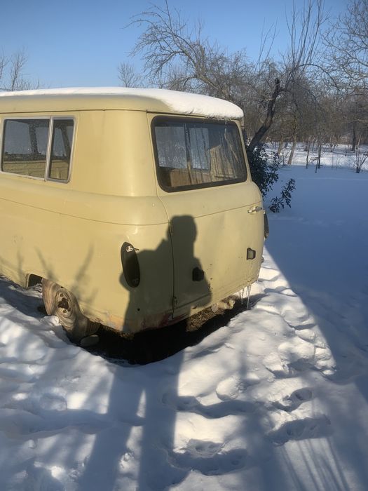 Продам кузовні деталі баркаса