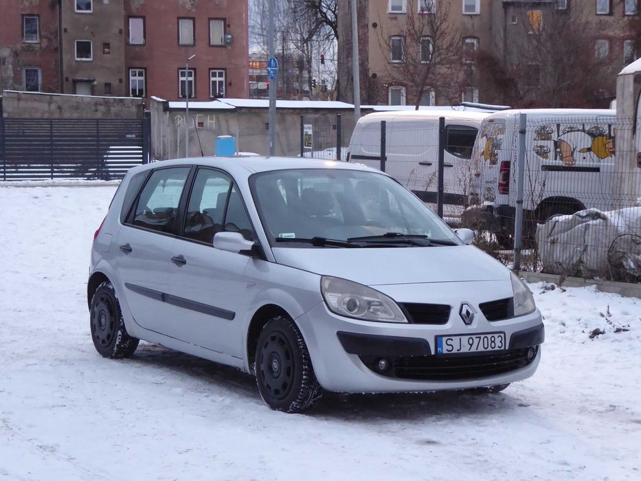 Renault Scenic 1.6 Benzyna, Bez Korozji, Zadbany, Ważne Opłaty