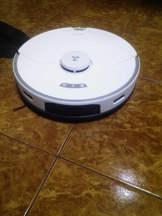 Roborock s7 pro ultra powystawowy
 robot brrobota do