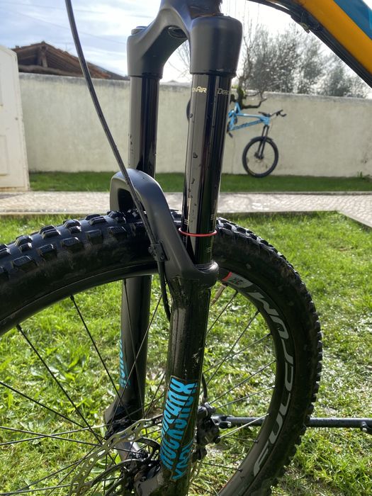 Bike de enduro Vitus / peças