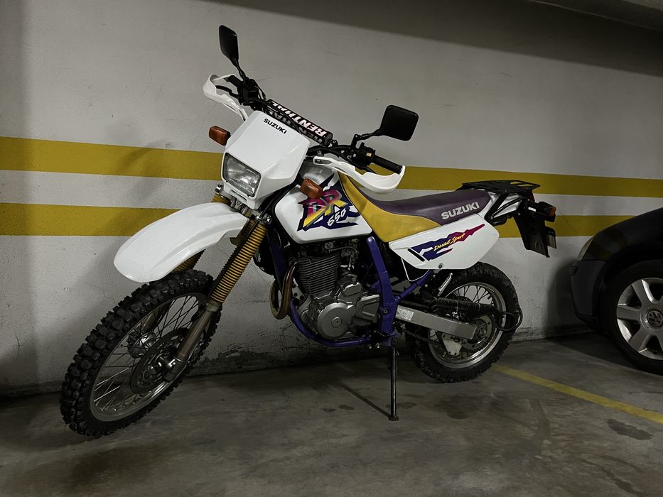 Suzuki DR 650 SE - exemplar de colecao c/ 11 mil kms
