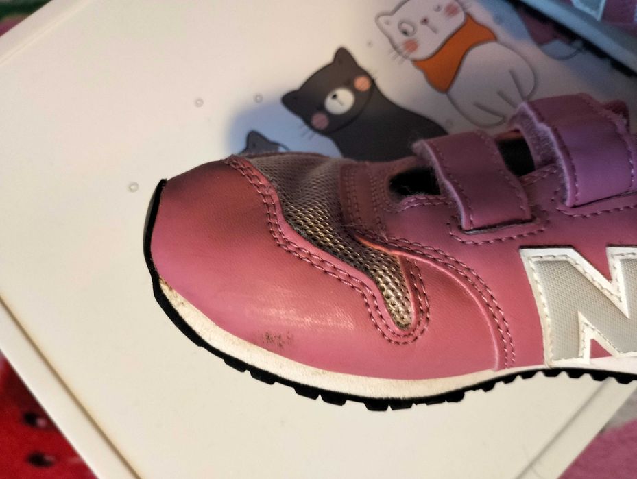 różowe dziewczęce sneakersy New Balance 500 r. 32