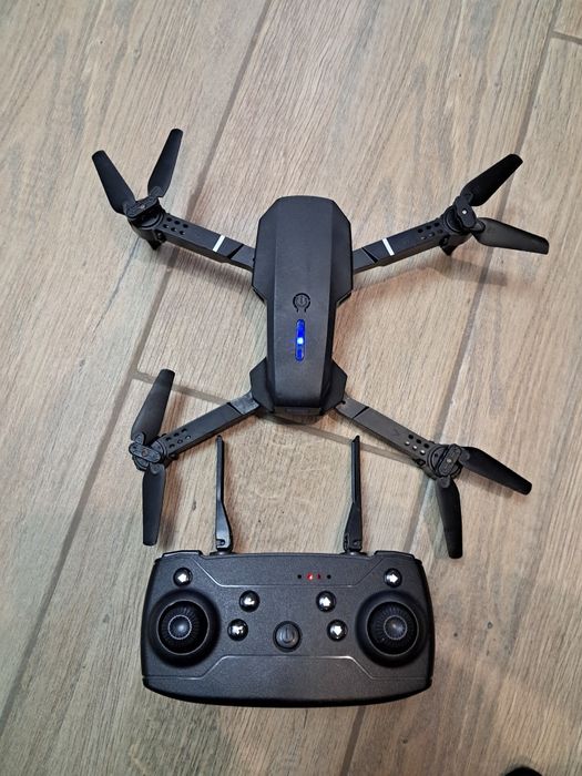 Продам Квадракоптер