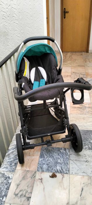 Vendo carrinho de bebé