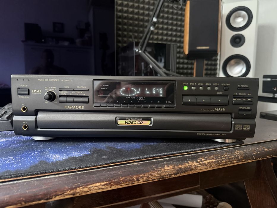 Panasonic video cd changer sl-vm525