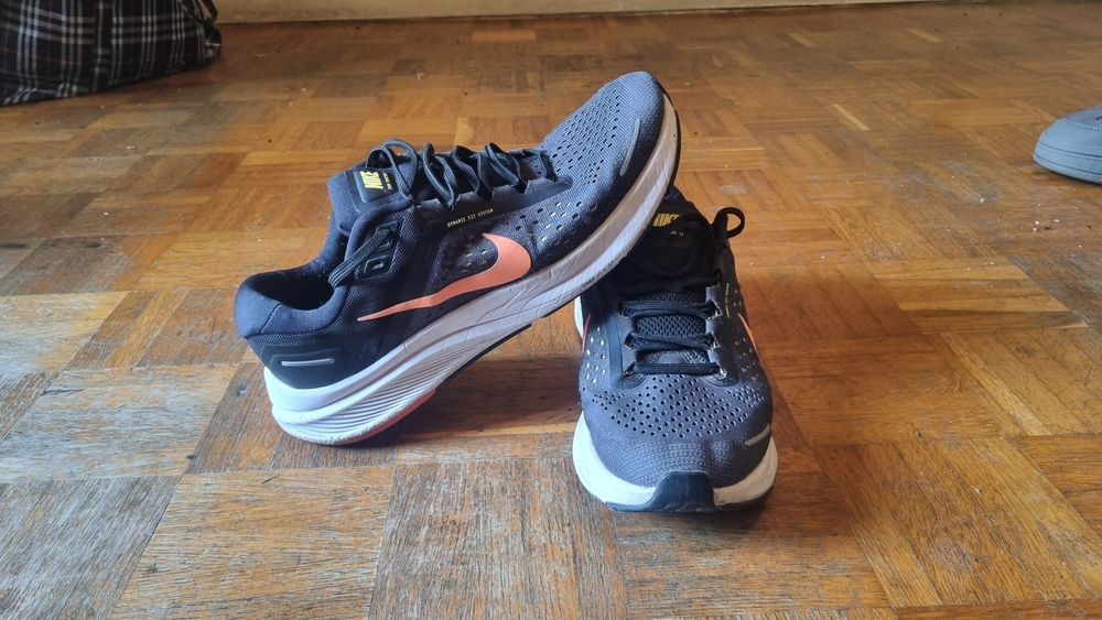 Sapatilhas Nike Air Zoom Structure 23 - Tamanho 43