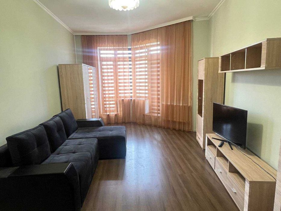 Оренда 1-кв. з власним гаражем вул. Замарстинівська