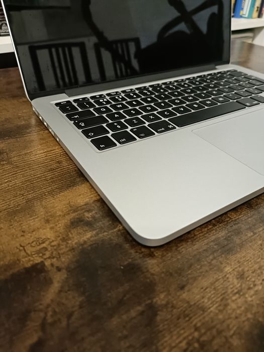 Laptop Apple Macbook Pro i5 8/128 Gb Windows 11 office macOS SSD