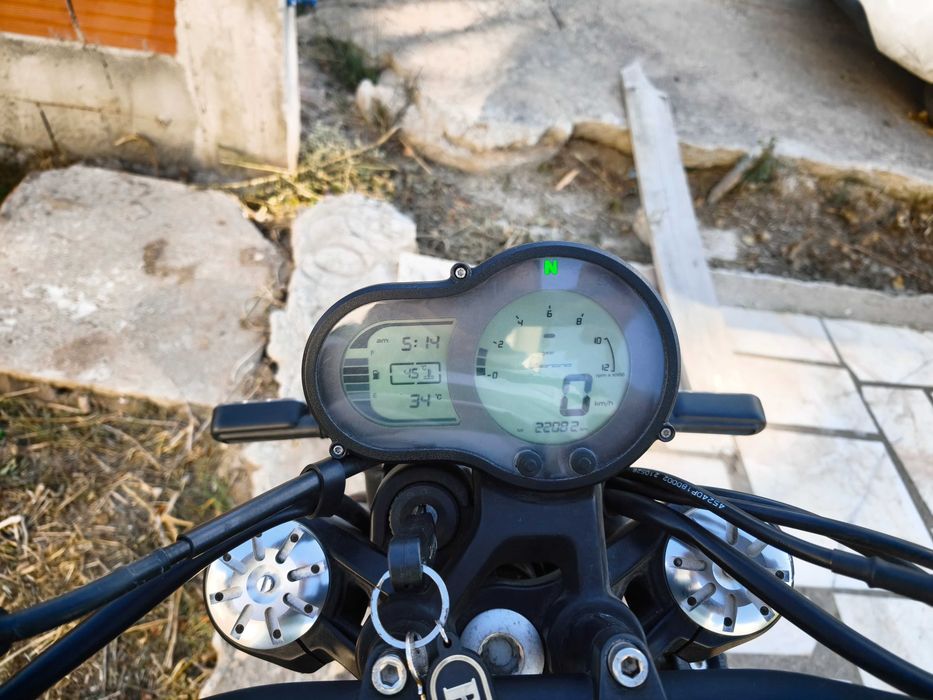 Vendo ou troco motociclo