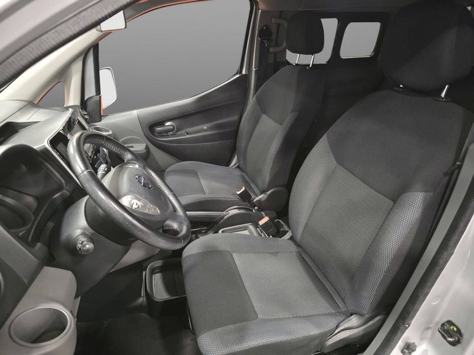 Nissan E-NV 200  (комплеткація Евалія з тепловим насосом, 7 місць пасажирський)