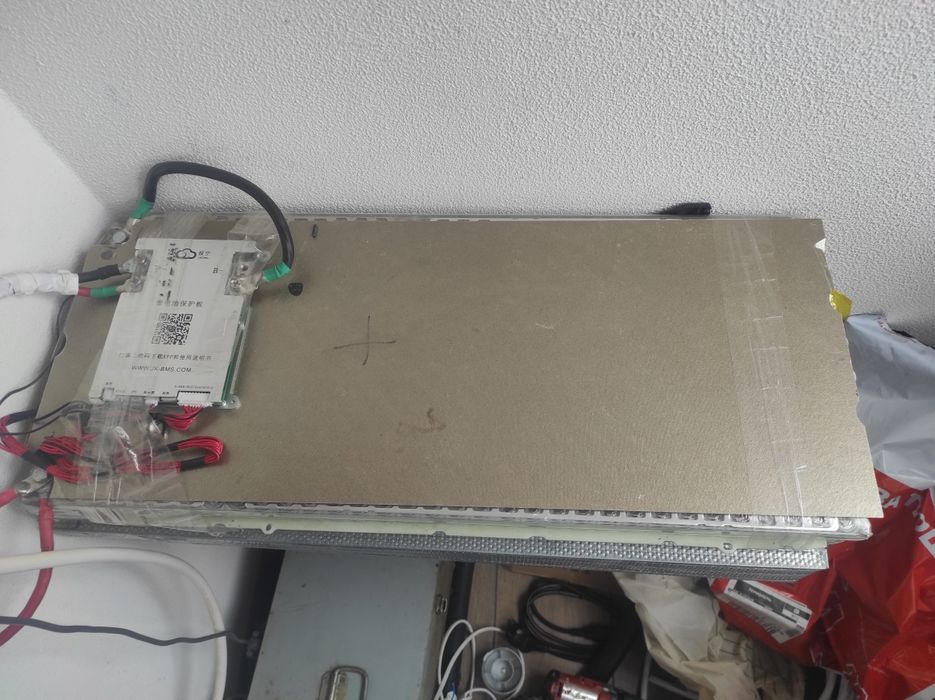 Автономне живлення квартири Інвертор 4 кв , батарея 5 кв