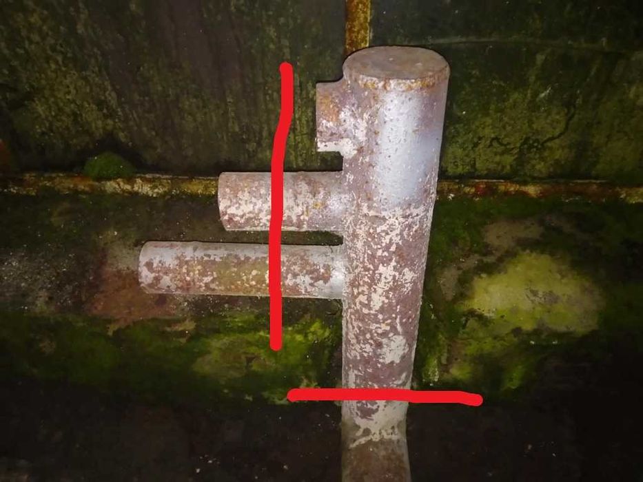 Rozdzielacz dolny stalowy fi 114mm 11,4cm na 76mm element rury 1 szt