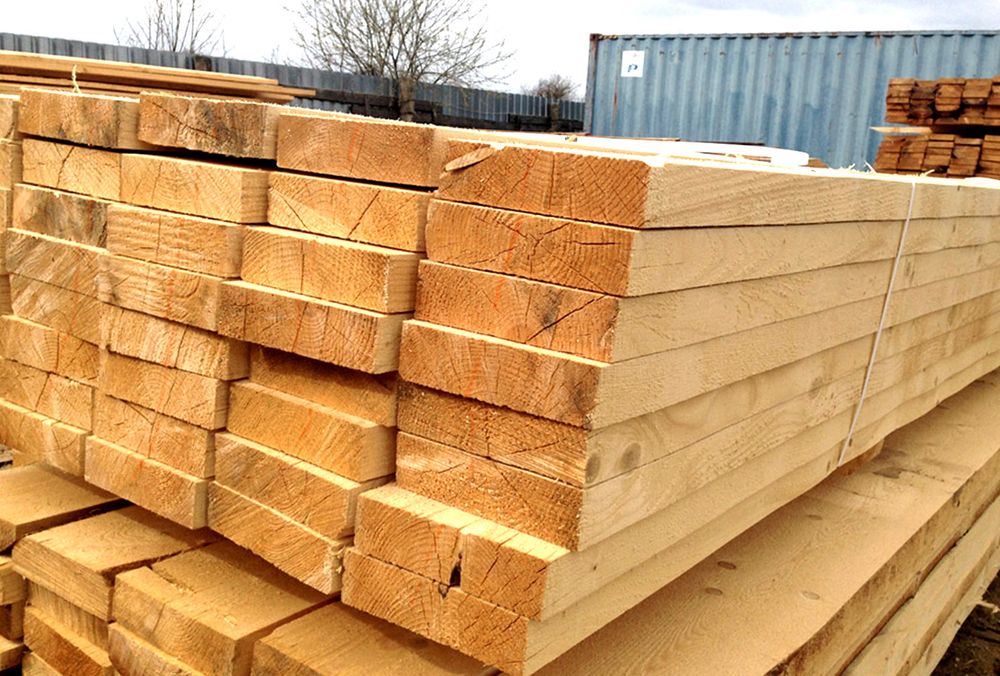 Пиломатеріали на каркас: дошка, брус, стійки