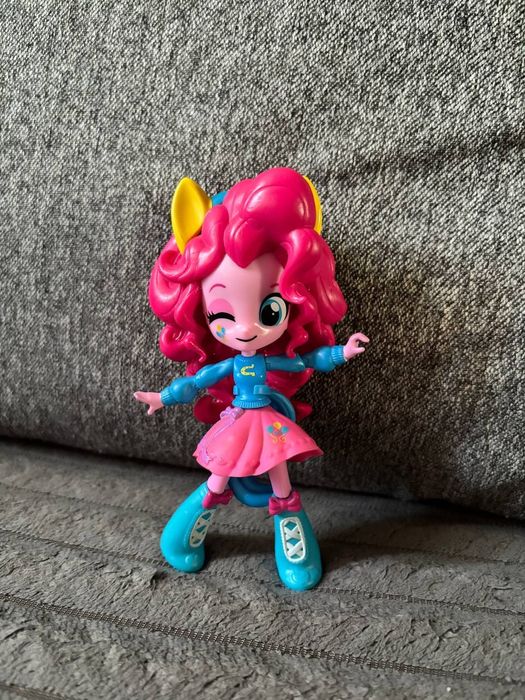 «Equestria Girls Minis» Пінкі Пай