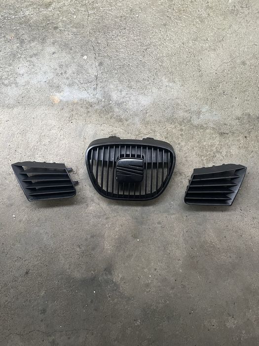 Grelhas Seat Ibiza 6L