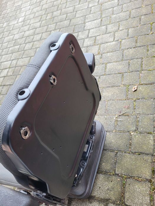 Siedzenie mechaniczne GRAMMER MSG95A