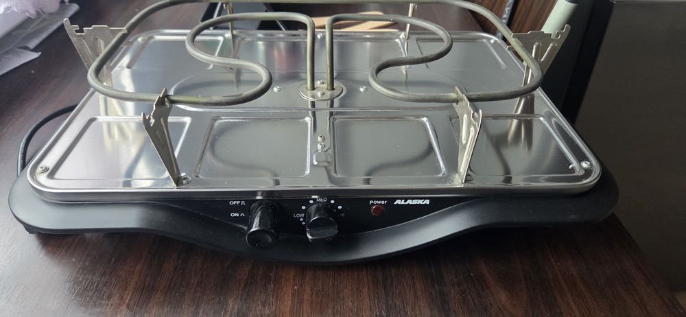 Gril elektryczny stołowy