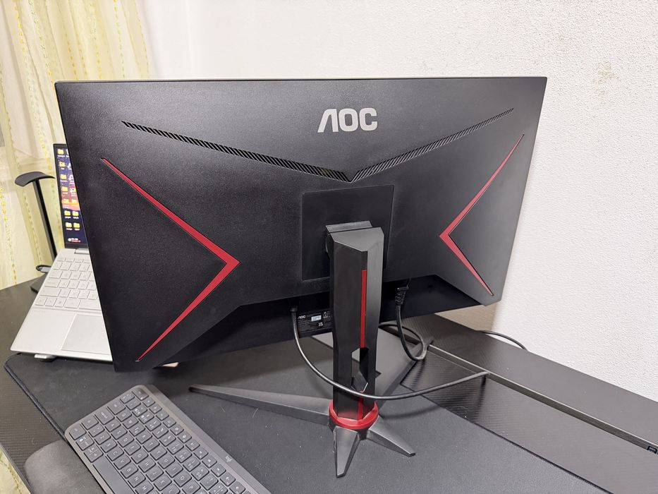 Monitor AOC 27 Gaming G2