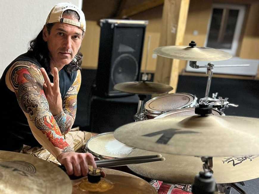 Уроки игры на барабанах - не дай своему дару завянуть.