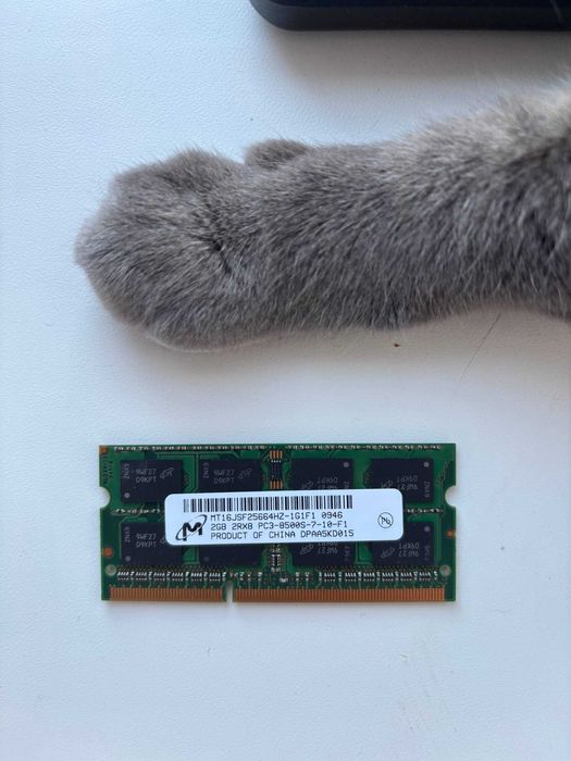 Оперативна пам'ять для ноутбуків ОЗУ RAM SO-DIMM 2GB DDR3