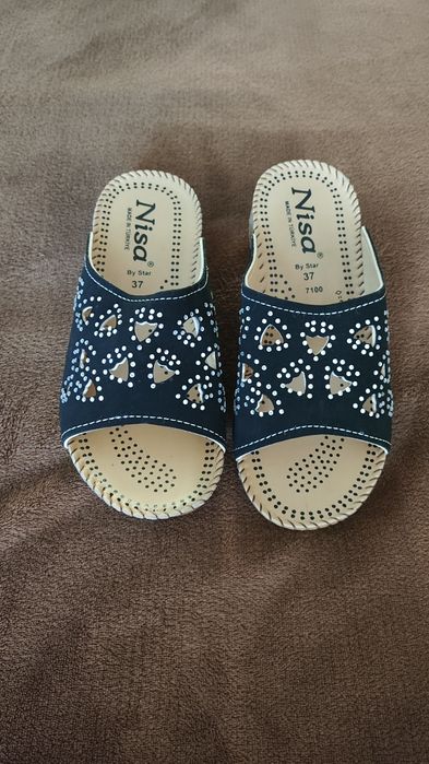 Женские летние открытые туфли шлепанцы босоножки.