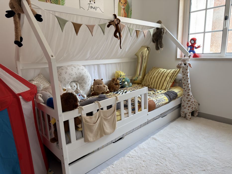 Cama Montessori Criança