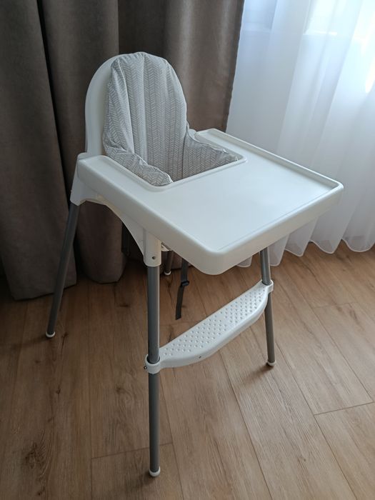 Krzesełko do karmienia dziecka