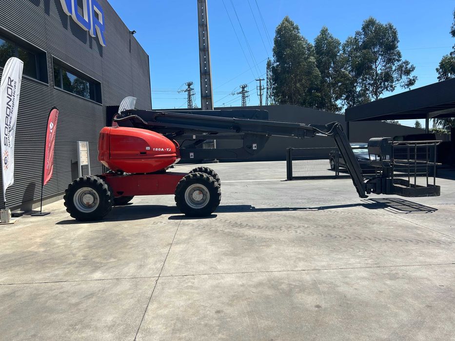 Plataforma Articulada Manitou 180 ATJ Diesel