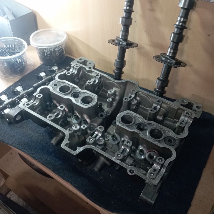 Головка Блока Циліндрів suzuki bandit gsf400