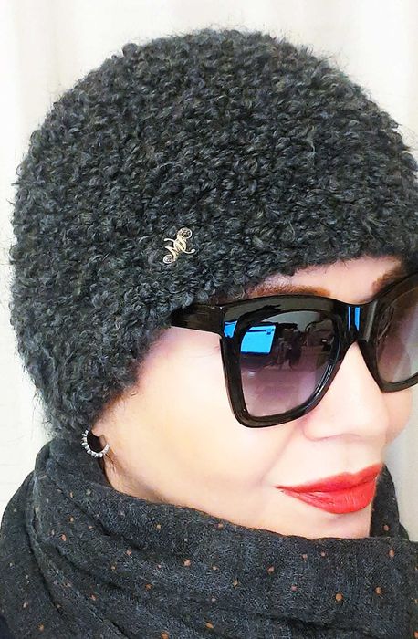 Букльована жіноча шапка вовна+ мохер бренду VEER MAR колір темно сірий