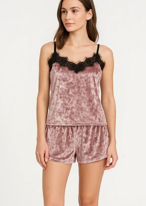 Велюрова піжама розмір s