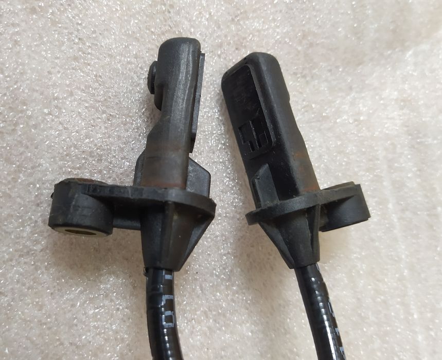 Датчик ABS Chrysler PT Cruiser