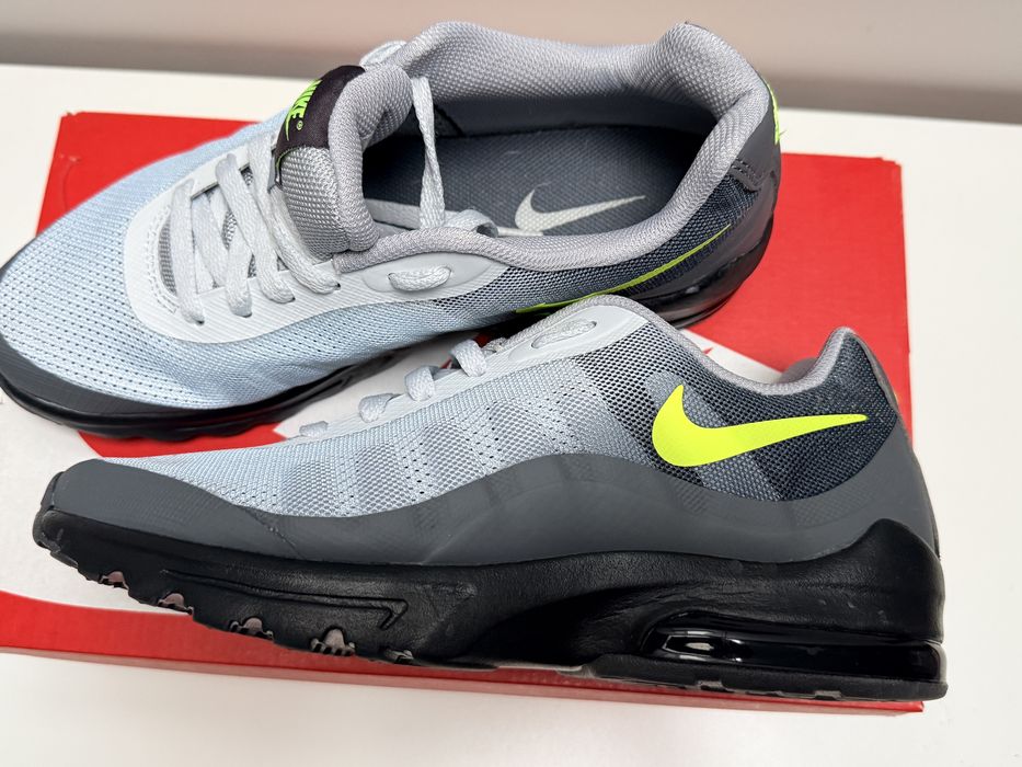 Buty męskie Nike air max invigor r. 40 stan idealny