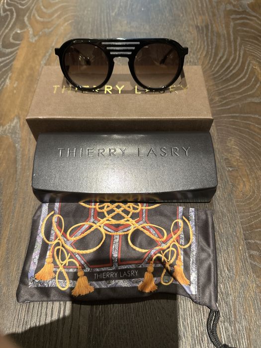 Okulary sloneczne Thierry Lasry Glossy 101 48/24/140