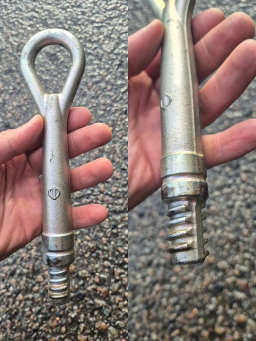 Домкрат   Nissan