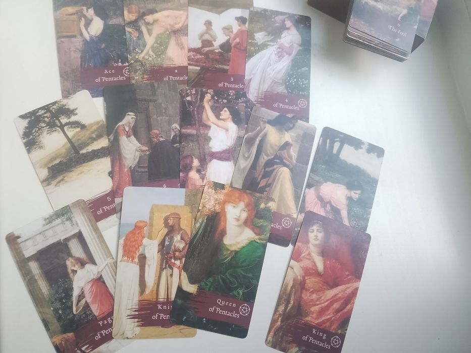 Rebellion tarot.