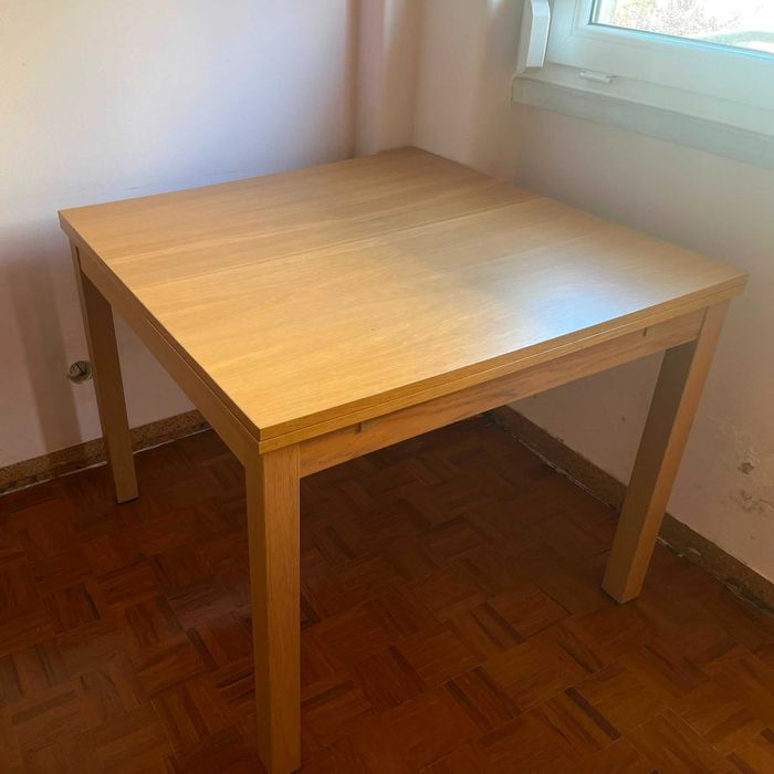 Mesa Extensível IKEA