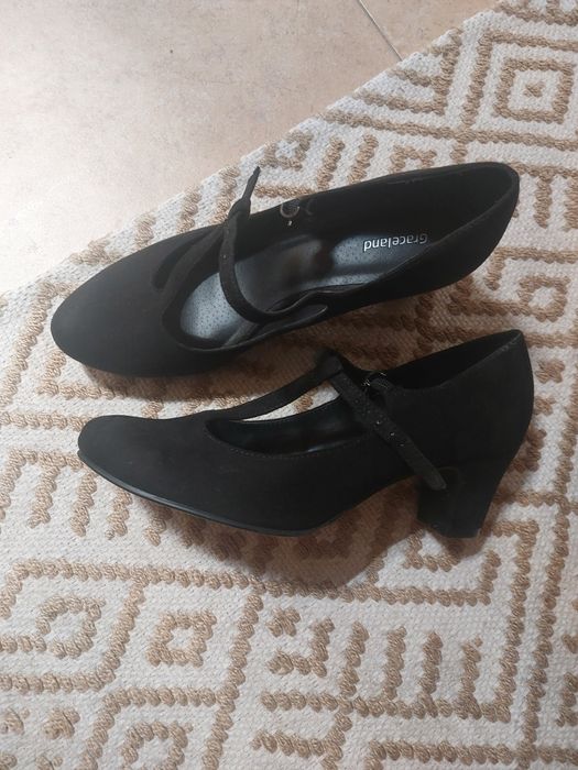 Sapatos pretos Graceland