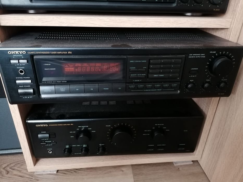 Amplituner Onkyo Tx 7920
