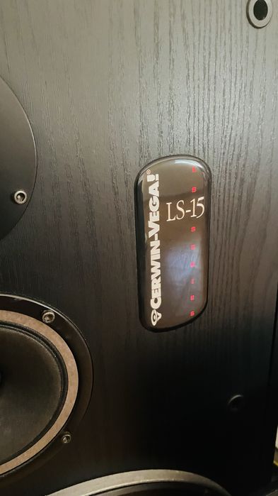 Colunas Som Cerwin-Vega LS-15