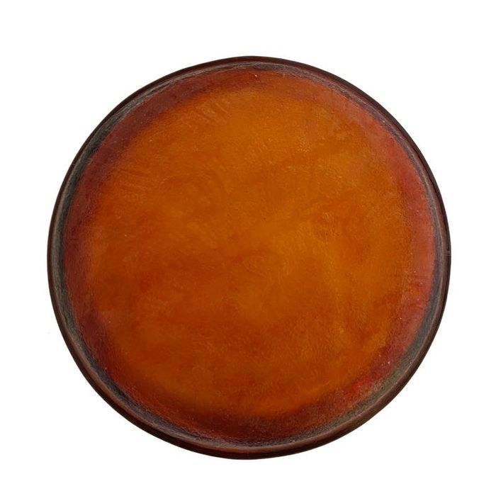 Talerze w miodowym kolorze