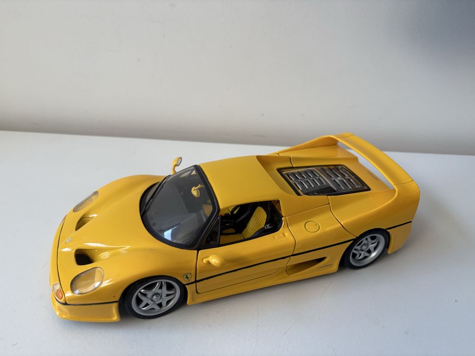Model Ferrari F50 1:18 Maisto (bburago welly)