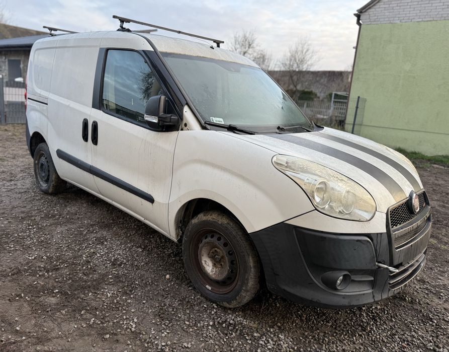 Fiat Doblo II cargo 1,3 jtd na części
