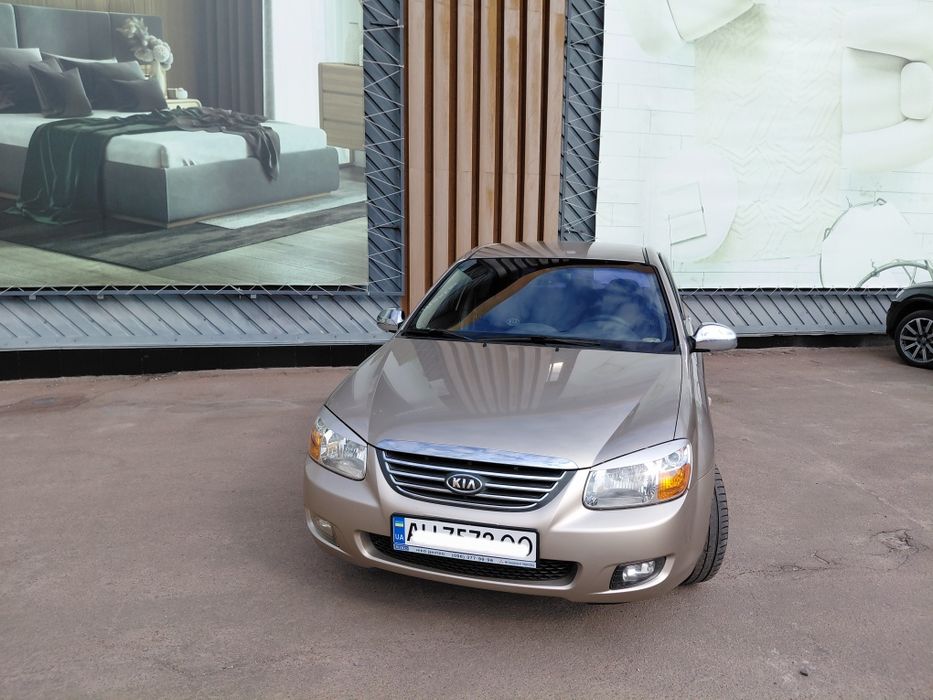 Kia   Cerato. Lx