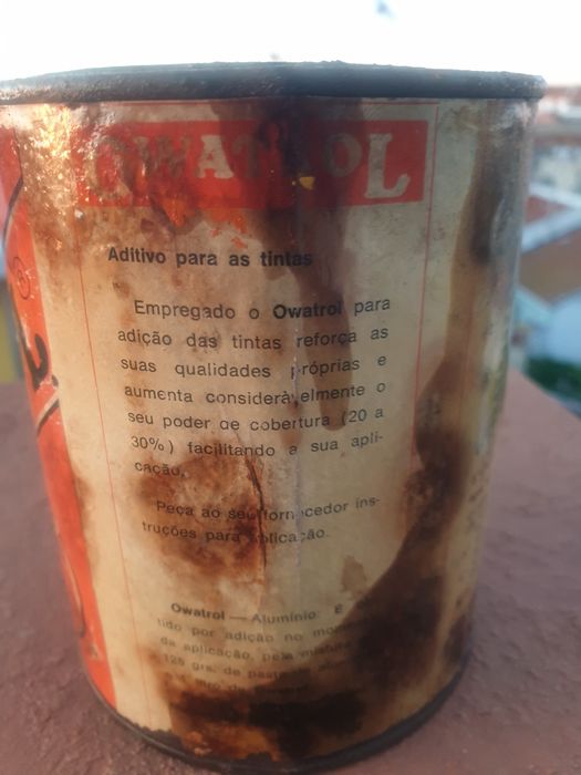 Lata antiga Owatrol